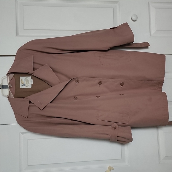 London Fog Vintage short Trench Coat - Picture 5 of 15